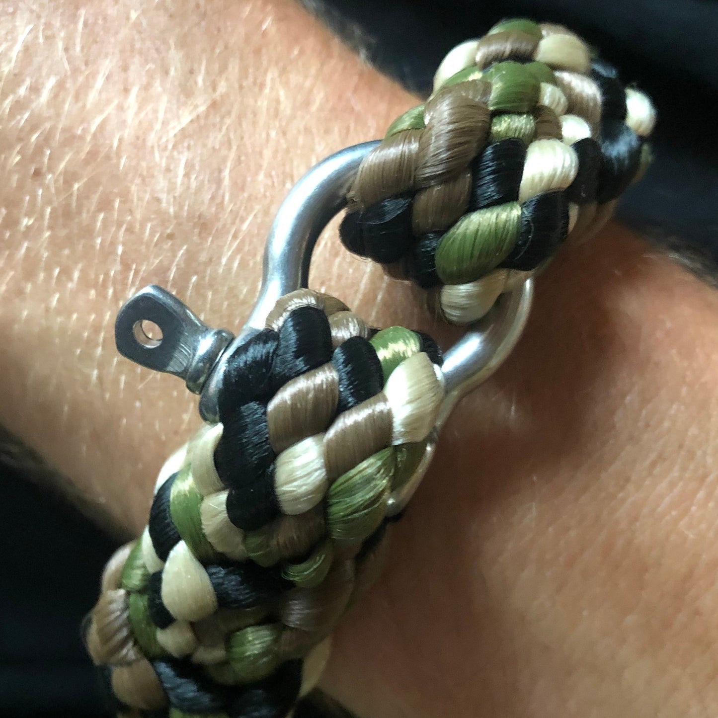 Armbänder